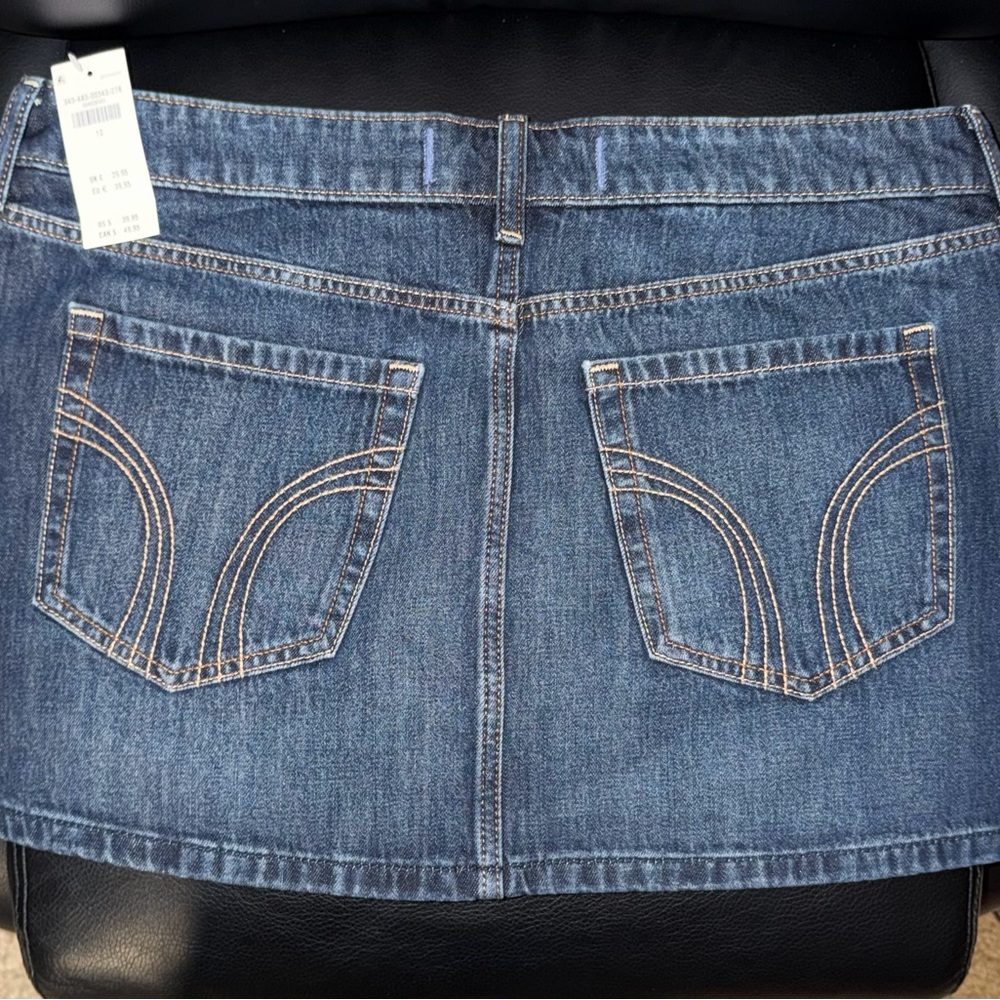 Hollister Dark Blue Denim Skirt - Picture 2 of 2